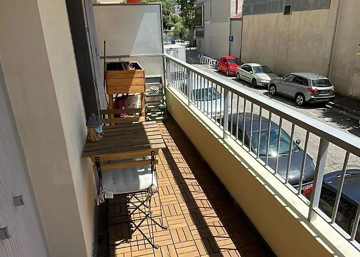 Grand Appart Climatise Avec Parking Апартаменты Ницца